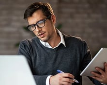 Literaturas digitales y escritura con inteligencia artificial
