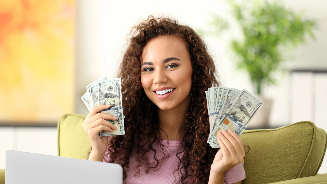 Carreras mejor pagas del futuro: Top 10 de carreras rentables